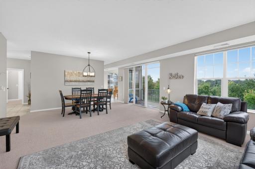 100 Clydesdale Trail, 205, Medina, MN 55340