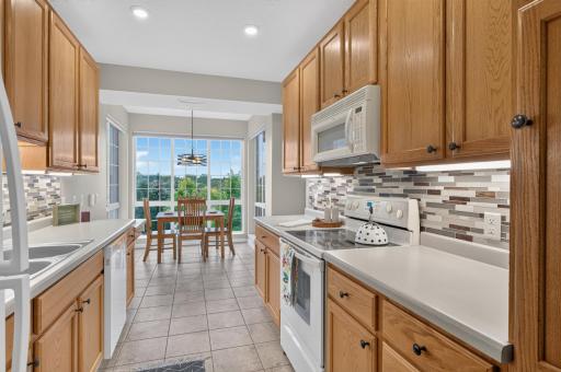 100 Clydesdale Trail, 205, Medina, MN 55340