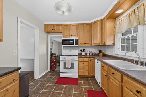 1416 Hennepin Avenue N, Glencoe, MN 55336