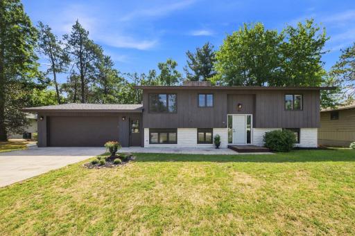 151 Riverside