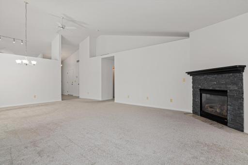 1523 132nd Ln NW-5.jpg