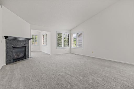 1523 132nd Ln NW-3.jpg