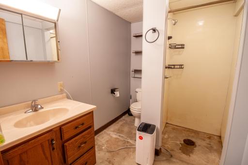 919 N Park Interior (27).jpg