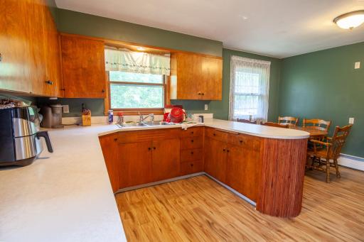 919 N Park Interior (3).jpg