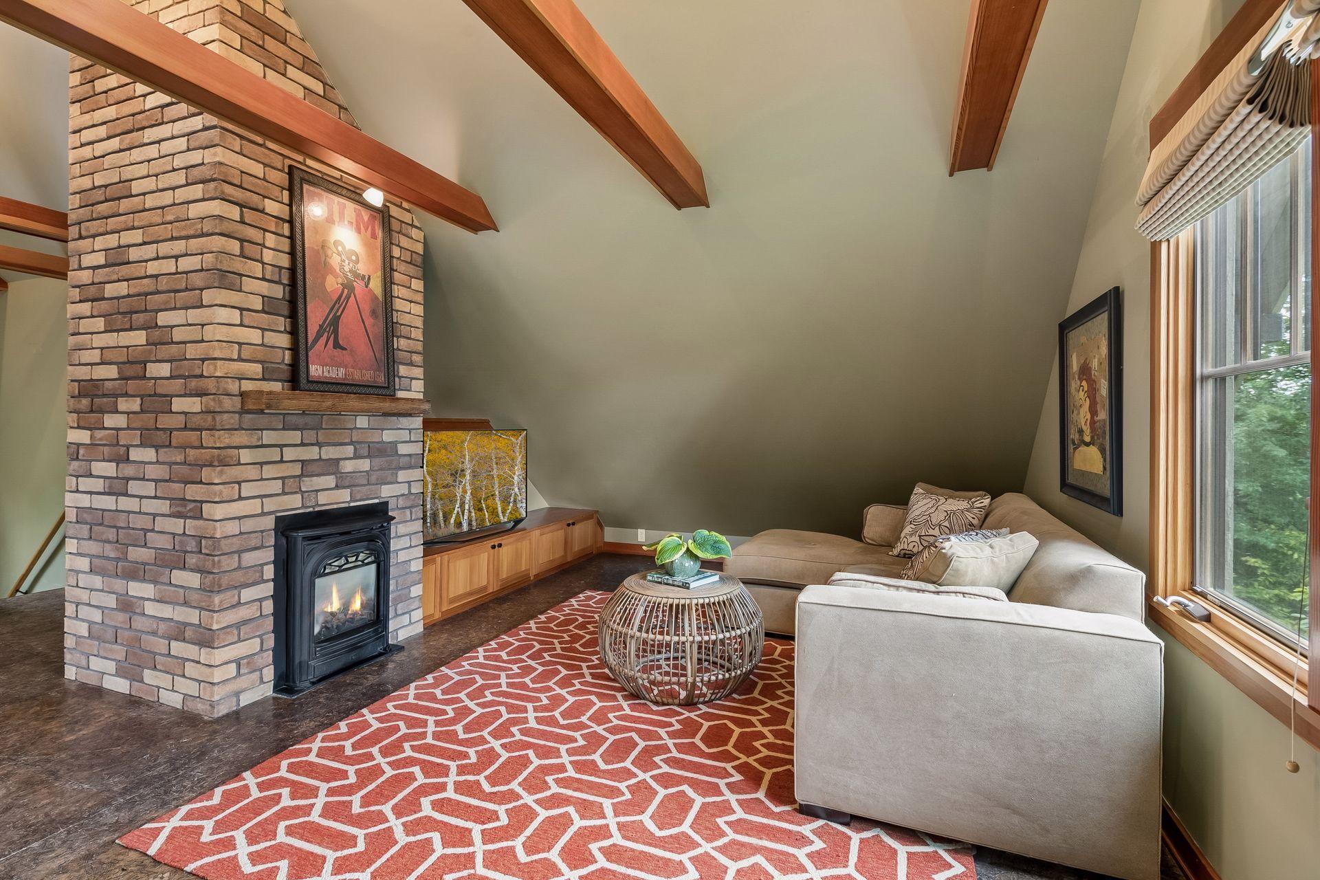 A gas fireplace makes the third floor especially inviting.