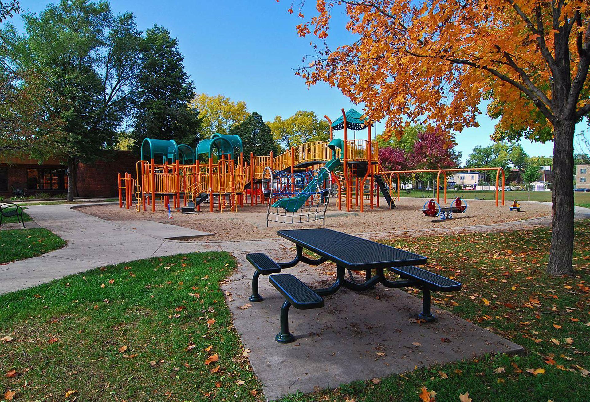 A short walk or bike ride to Painter Park.