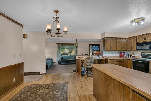 610 24 1/2 Avenue NE, Sauk Rapids, MN 56379