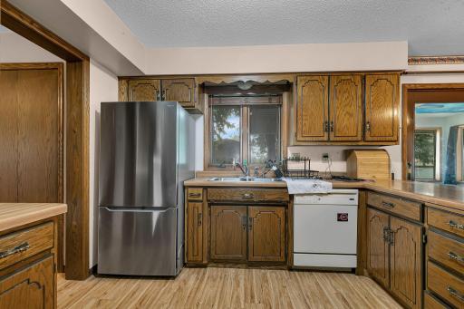 610 24 1/2 Avenue NE, Sauk Rapids, MN 56379