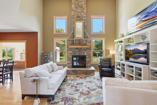 W12418 695th Avenue, Prescott, WI 54021
