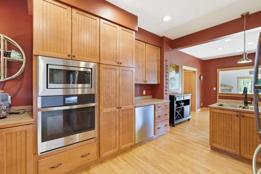 W12418 695th Avenue, Prescott, WI 54021