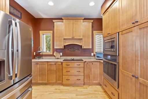 W12418 695th Avenue, Prescott, WI 54021
