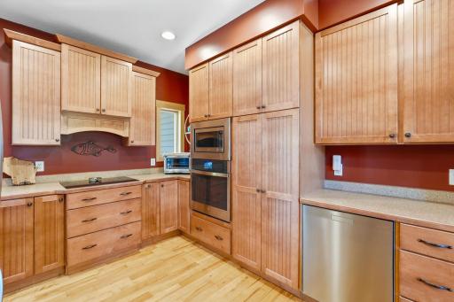 W12418 695th Avenue, Prescott, WI 54021