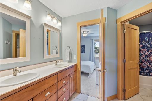 W12418 695th Avenue, Prescott, WI 54021