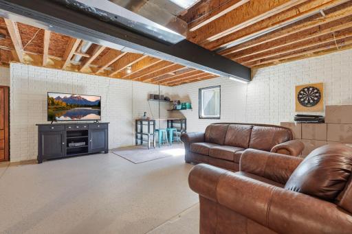 W12418 695th Avenue, Prescott, WI 54021