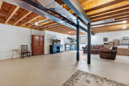 W12418 695th Avenue, Prescott, WI 54021