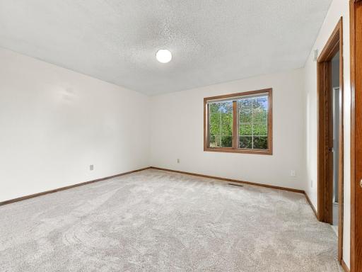 3450 131st Avenue NW, Coon Rapids, MN 55448