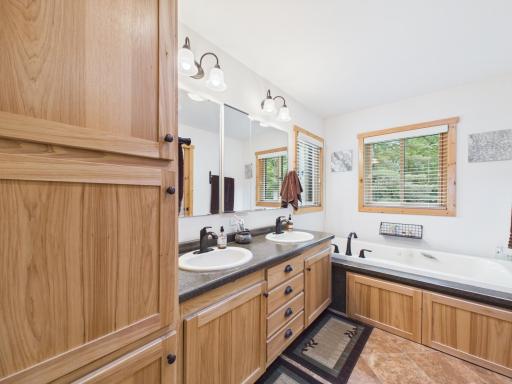 6660 Lonestar Road, Siren, WI 54872