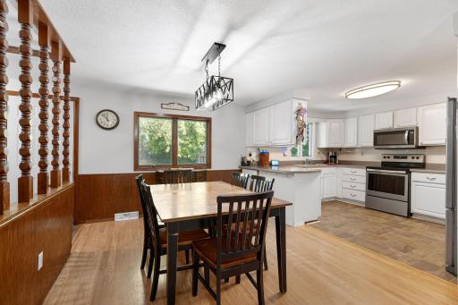 112 13th Avenue NW, Waseca, MN 56093
