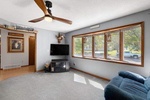 112 13th Avenue NW, Waseca, MN 56093