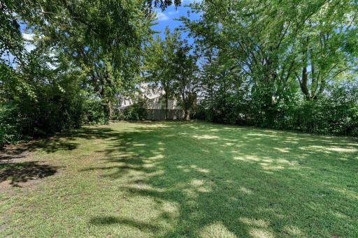 112 13th Avenue NW, Waseca, MN 56093