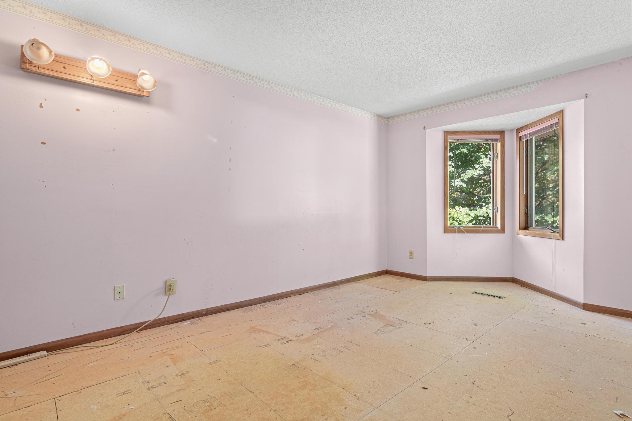 Upper Level Bedroom #2