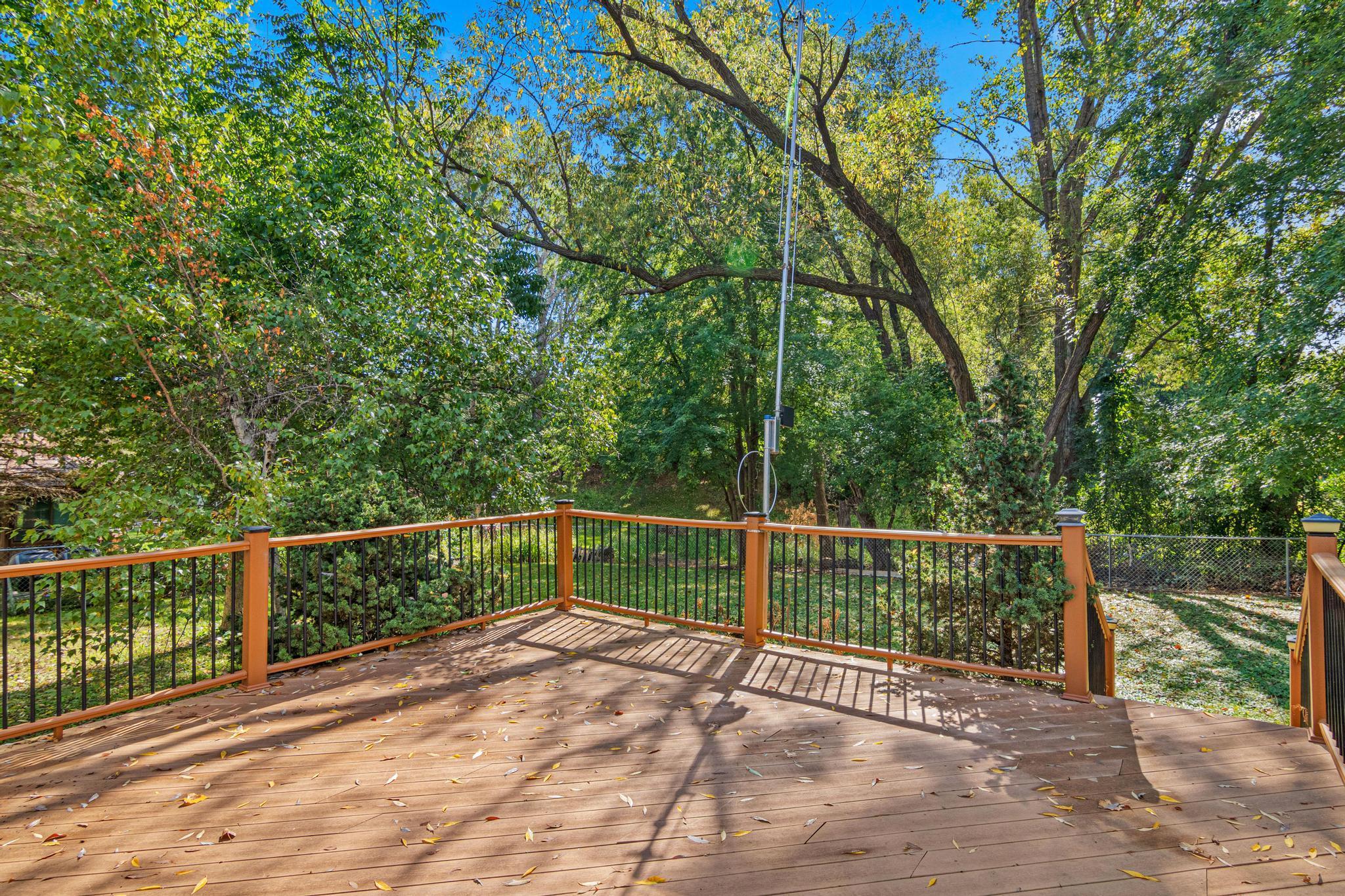 Maintenance Free Decking- Backs up to Red Oak Park- Burnsville