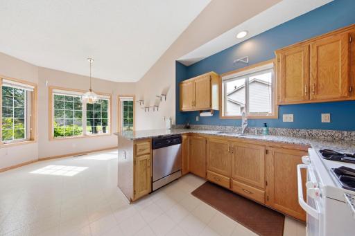 Granite counters!