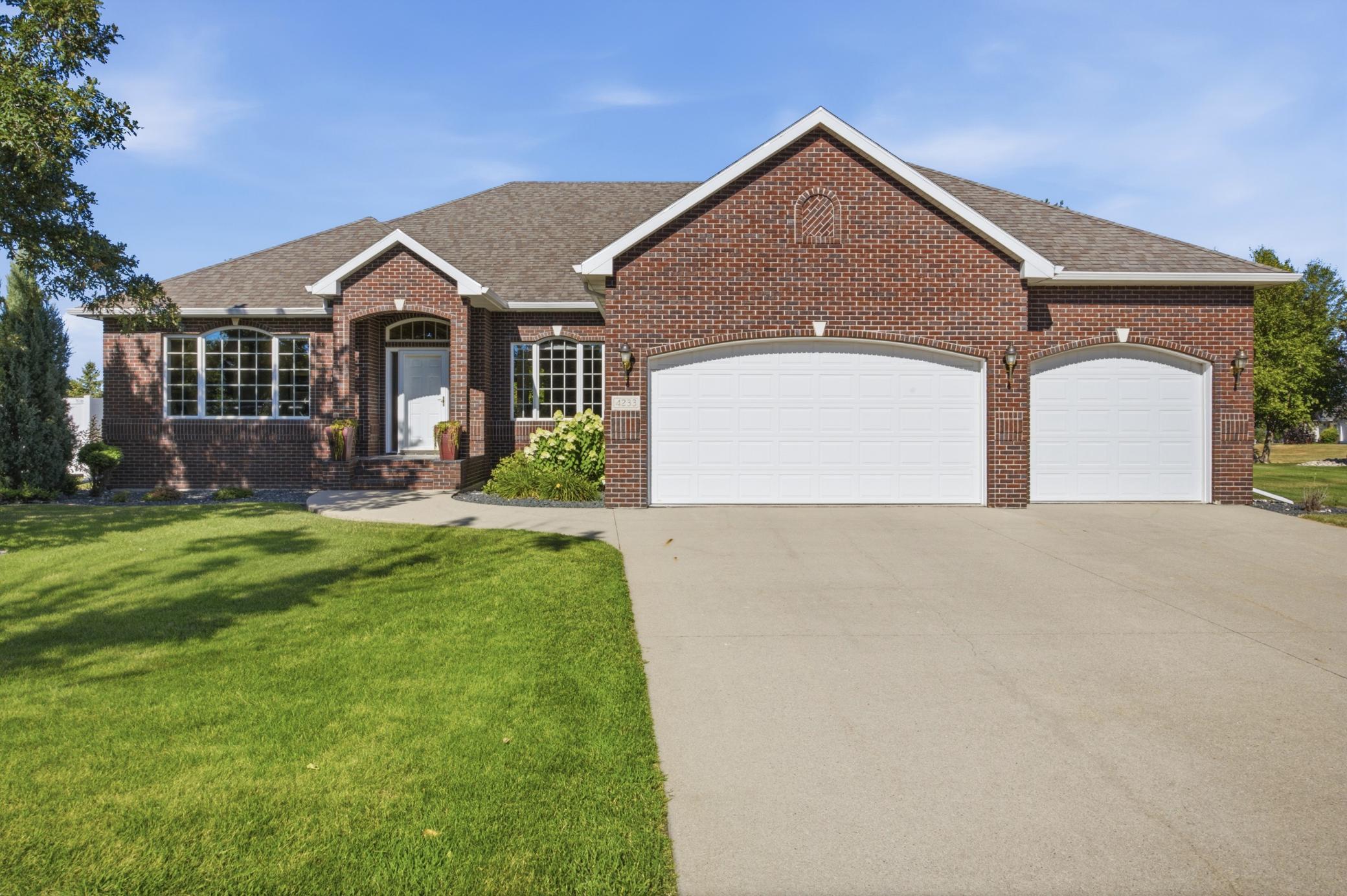 Property photo for 4233 Timberline Drive S, Fargo, ND 58104