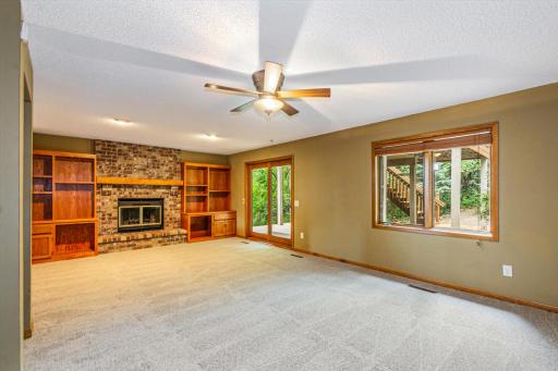 17388 Jaguar Path, Lakeville, MN 55044