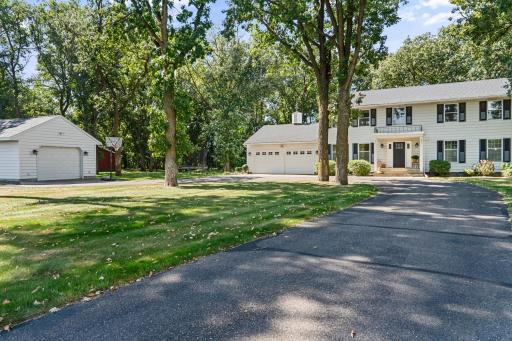 Spacious front yard - almost 1 Acre total lot size