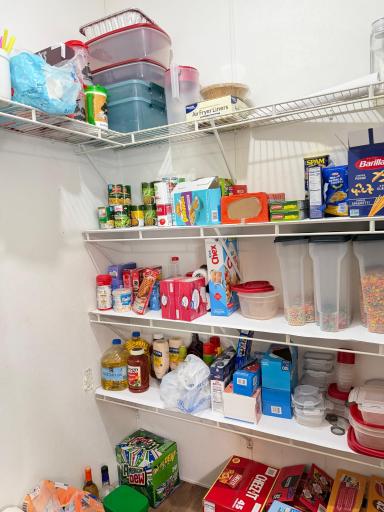 Pantry.jpg