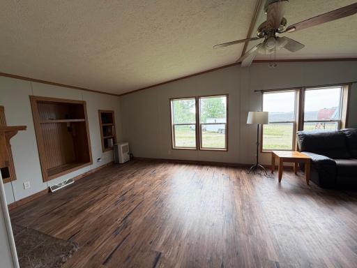Family Room.jpg