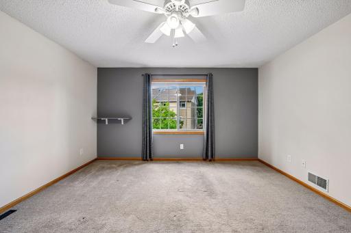 441 Pleasant Lane, Chaska, MN 55318
