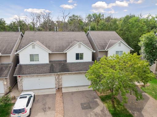 441 Pleasant Lane, Chaska, MN 55318