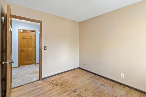 Make it a bedroom, craft room, or creative studioâit's all yours!