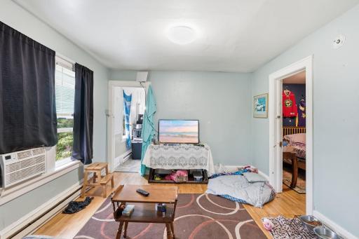 2226 Girard Avenue N, Minneapolis, MN 55411