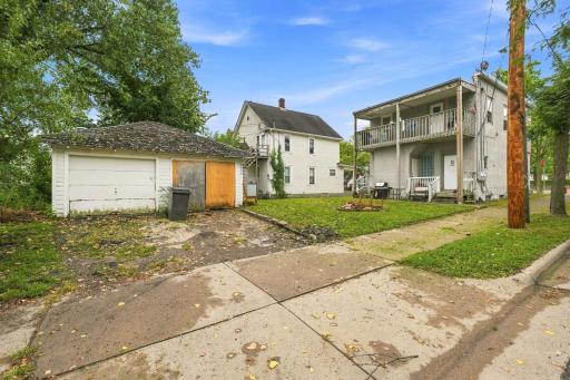 2226 Girard Avenue N, Minneapolis, MN 55411