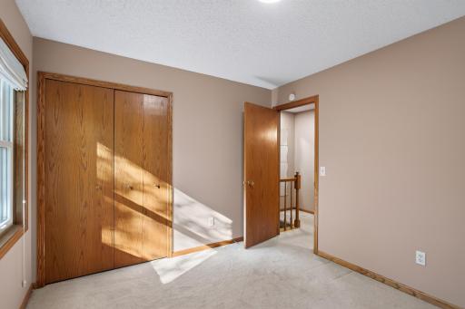 4720 Orchid Lane N, Plymouth, MN 55446