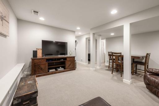 5501 Girard Avenue S, Minneapolis, MN 55419
