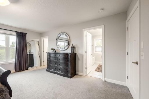 5501 Girard Avenue S, Minneapolis, MN 55419