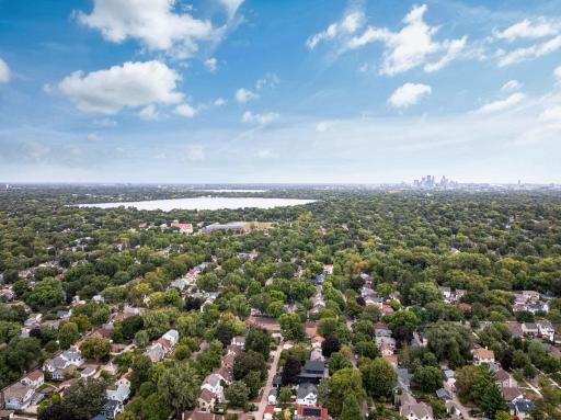 5501 Girard Avenue S, Minneapolis, MN 55419