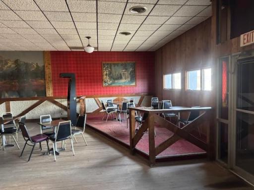 223 E Main St, Norwood Young America, MN 55397