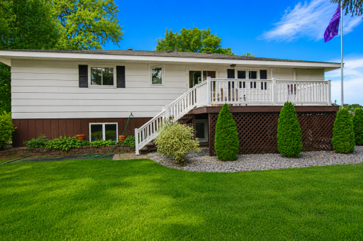 913 1st Avenue SE, Long Prairie, MN 56347