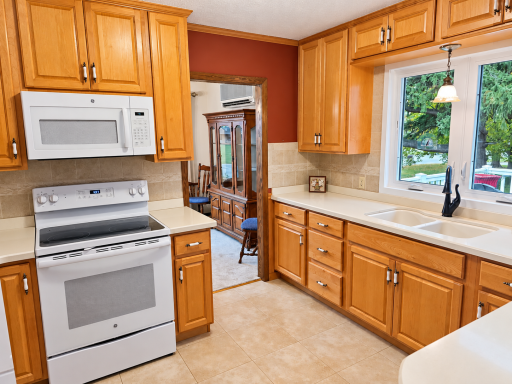 913 1st Avenue SE, Long Prairie, MN 56347