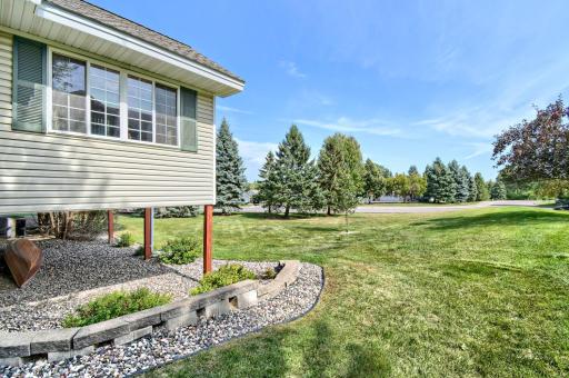 828 Woodland Dr - Web Quality - 025 - 25 Exterior Rear.jpg
