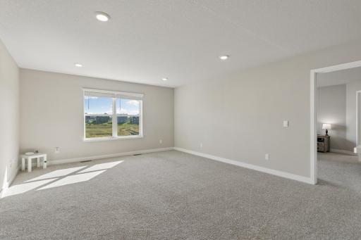 17248 Draft Horse Boulevard, Lakeville, MN 55044