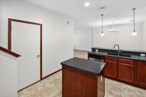 835 Willow Glen Court, Buffalo, MN 55313