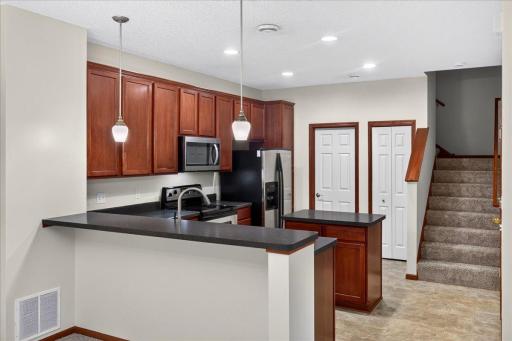 835 Willow Glen Court, Buffalo, MN 55313