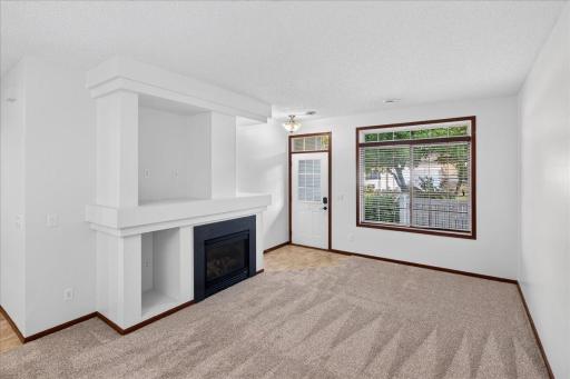 835 Willow Glen Court, Buffalo, MN 55313