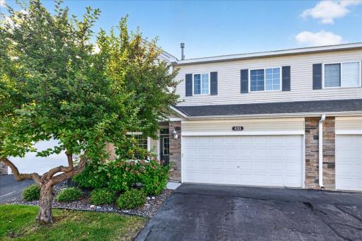 835 Willow Glen Court, Buffalo, MN 55313